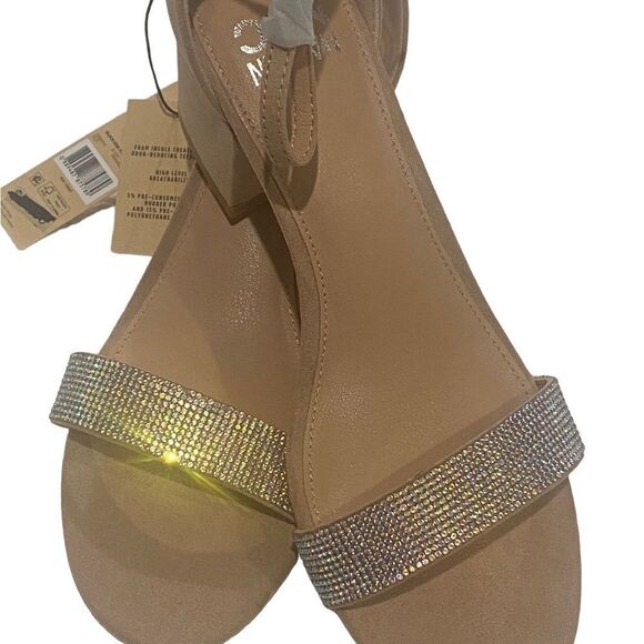 Madden NYC Women’s Blush 2”Block Heel Comfort Foam Insole Buckle Sandal NIB - Picture 5 of 13